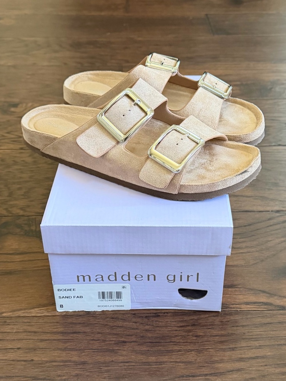 MADDEN GIRL Bodiee Sandal - Picture 8 of 9